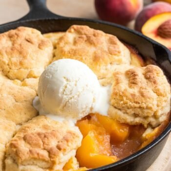 15 Delicious Potluck Desserts Everyone Will Love